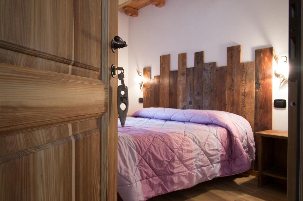 B&B Lo Van - Camere Al Verde Villaggio Di Rumiod Сен-Пьер Экстерьер фото